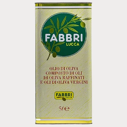 Zu kaufen bei Amazon: Olivenöl zum Braten, Olio di Olivia und Hochwertiges Olivenöl von Fabbri. Productshot, grauer Hintergrund, Brat-Olivenöl in Metall-Kanister 5 Liter.